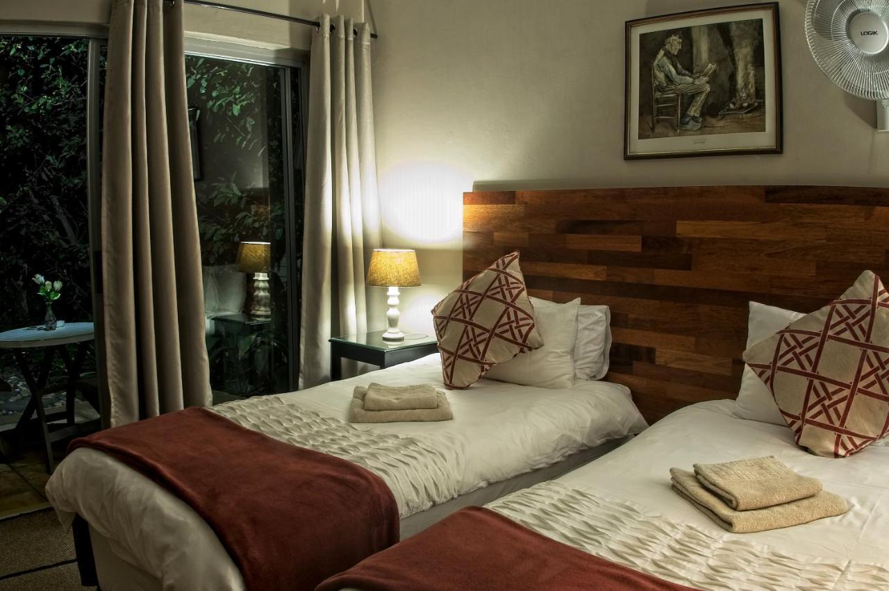 Rest-A-While Guest House - Pretoria-Noord Exterior foto
